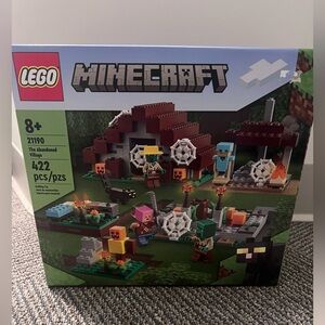 LEGO Minecraft: The Abandoned Village (21190) Building Toy Set Collectible New